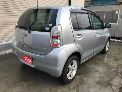 トヨタ パッソ 1.0 プラスハナ 2010年 写真2