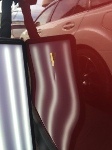 CX-5 ドアパンチ 修理前